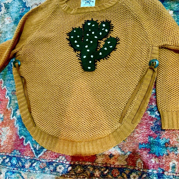 GIRLS COTTON & RYE OUTFITTERS SWEATER WITH CONCHO CACTUS SIZE XL 12 VERY CUTE!😊 - Picture 2 of 4